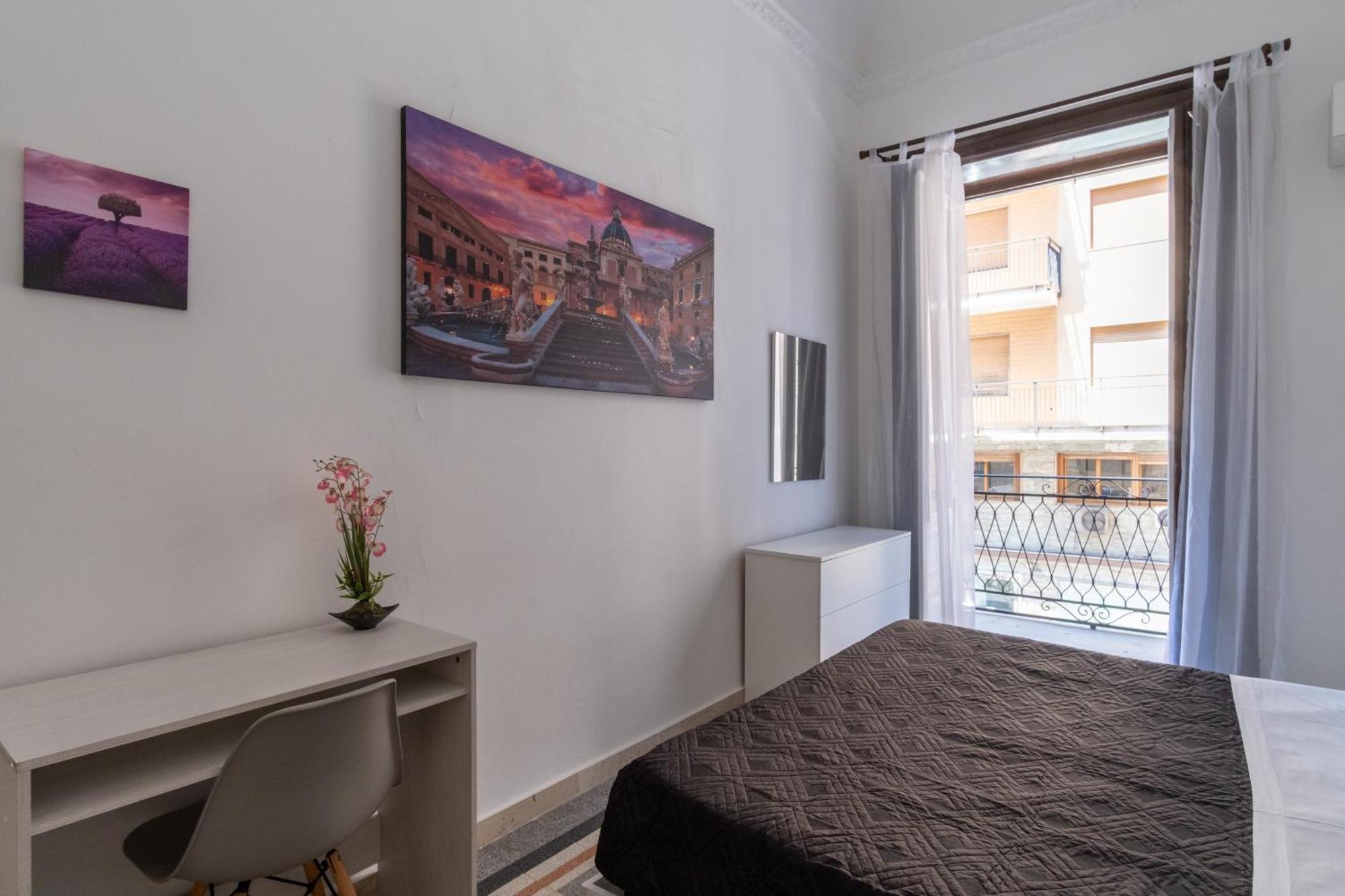 Hotel Corner Rome 433 à Palerme Extérieur photo