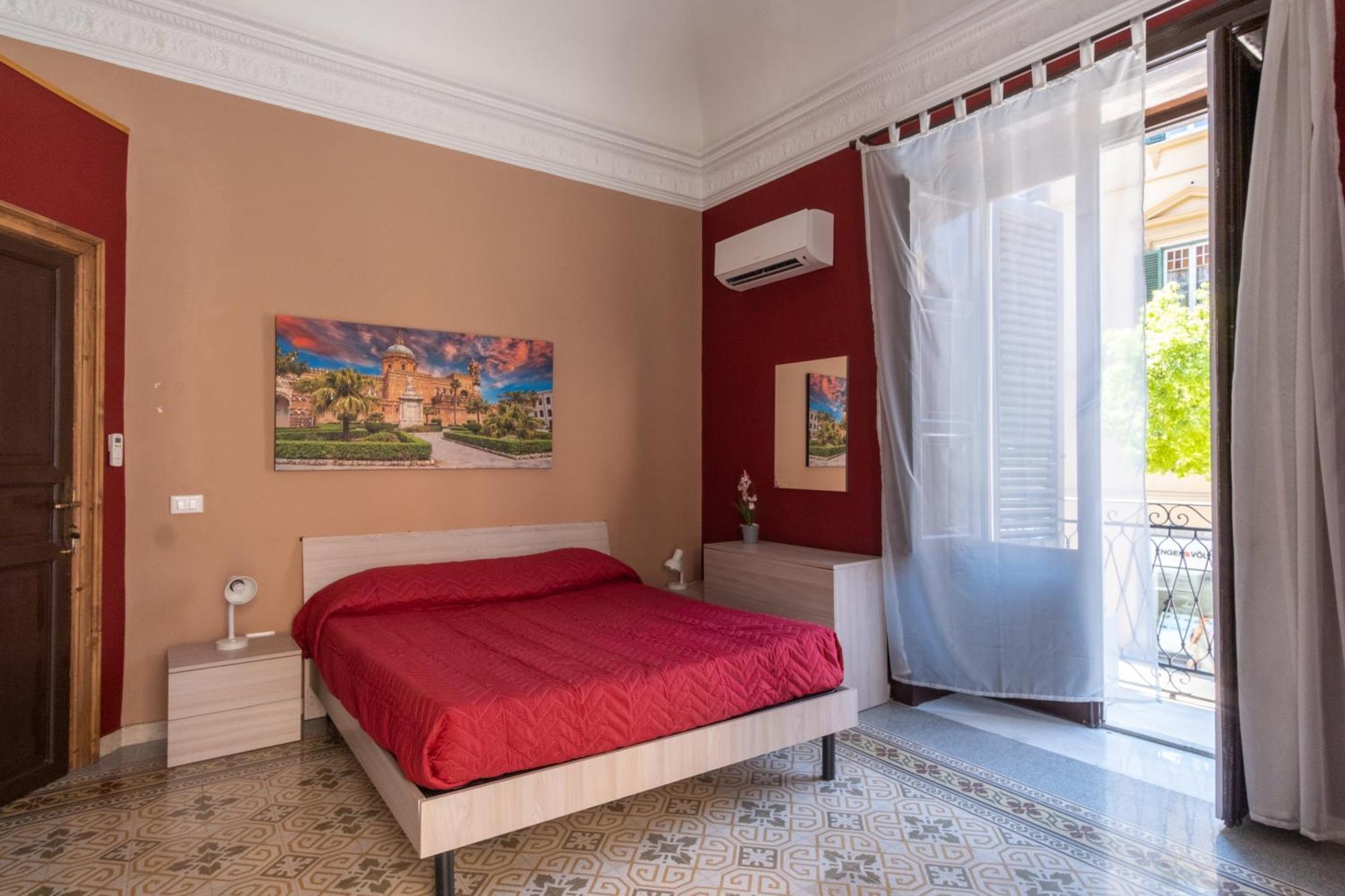 Hotel Corner Rome 433 à Palerme Extérieur photo